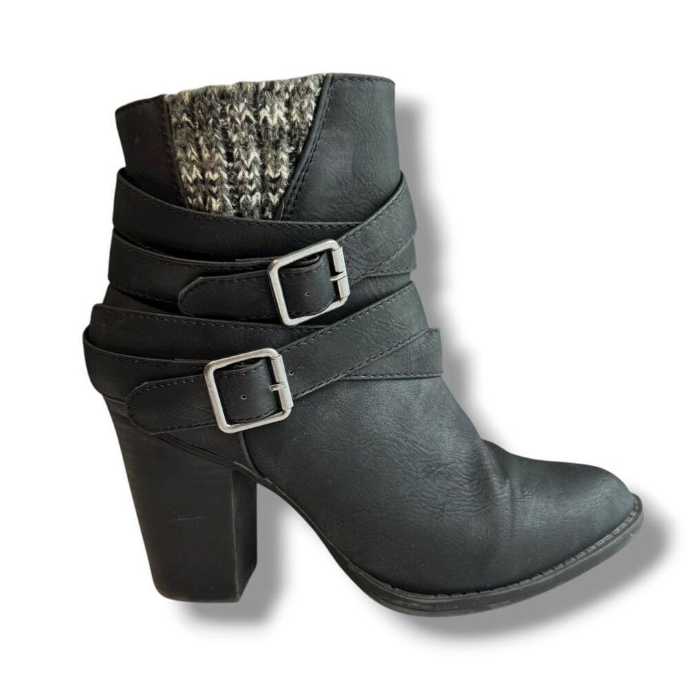 ShoeDazzle Women's Black Ankle Booties Size 6 Knit Cuff Buckle Straps